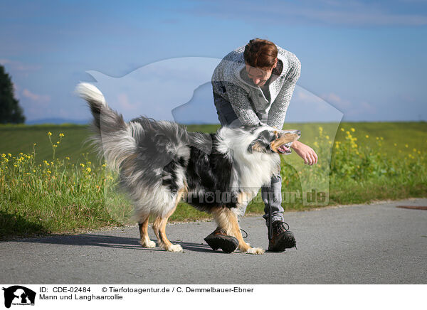 Mann und Langhaarcollie / man and longhaired Collie / CDE-02484