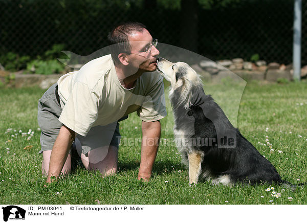 Mann mit Hund / PM-03041