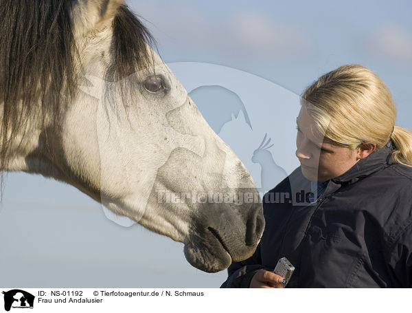 Frau und Andalusier / woman and Andalusian horse / NS-01192