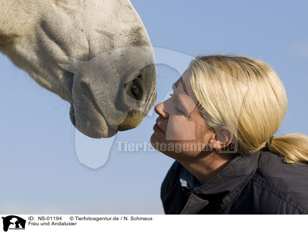 Frau und Andalusier / woman and Andalusian horse / NS-01194