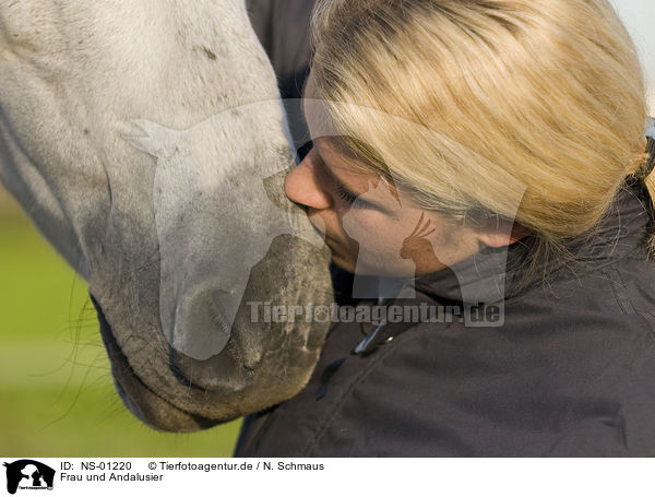 Frau und Andalusier / woman and Andalusian horse / NS-01220