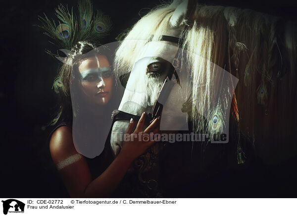 Frau und Andalusier / woman and Andalusian Horse / CDE-02772