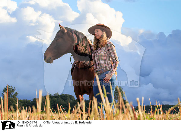 Frau mit Andalusier / woman with andalusian / EHO-01741