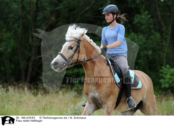 Frau reitet Haflinger / woman rides Haflinger / NS-04545