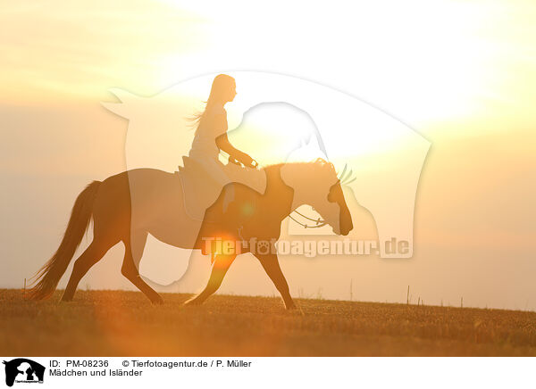 Mdchen und Islnder / girl and Icelandic horse / PM-08236