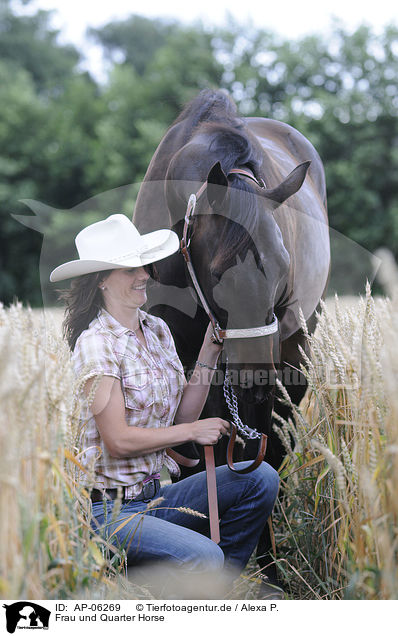 Frau und Quarter Horse / woman and Quarter horse / AP-06269