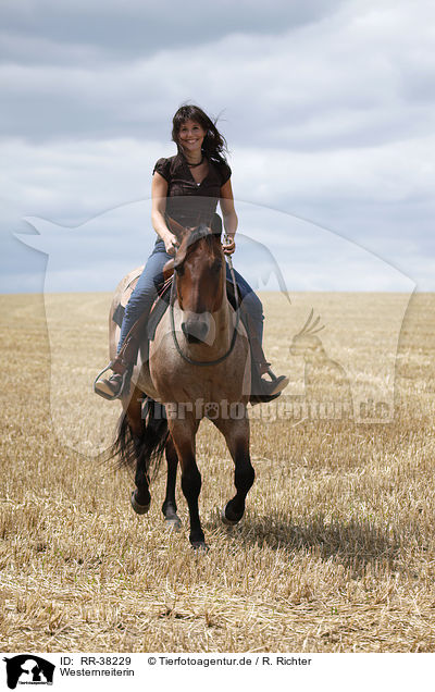 Westernreiterin / western riding horsewoman / RR-38229