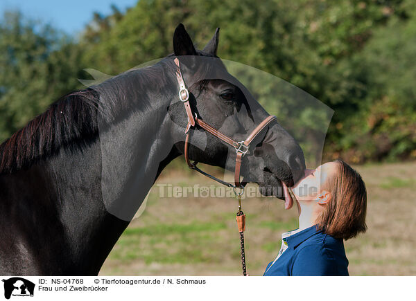 Frau und Zweibrcker / woman and Zweibruecker Horse / NS-04768