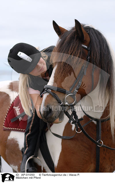 Mdchen mit Pferd / AP-01050