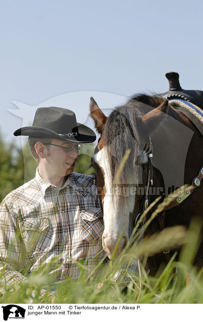 junger Mann mit Tinker / young man with Tinker / AP-01550